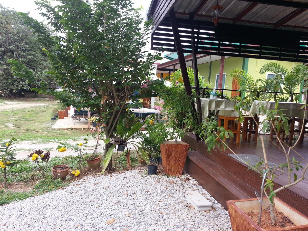 Queue&Bright Resort Ban Pa Tung  Quarto foto
